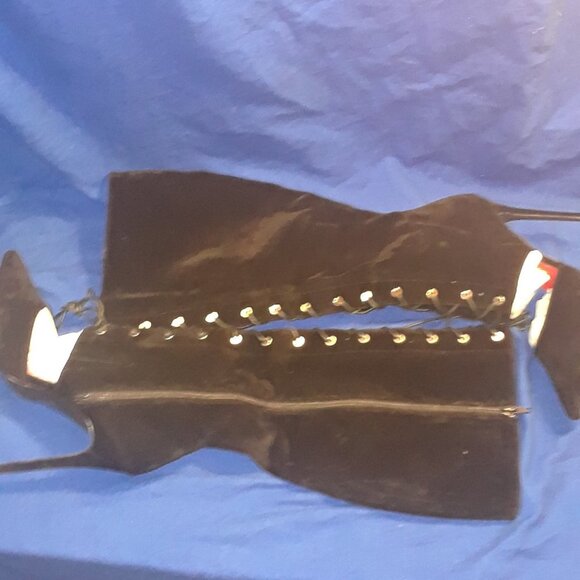 High Class Stiletto Tied Knee-High Boots - Picture 2 of 5